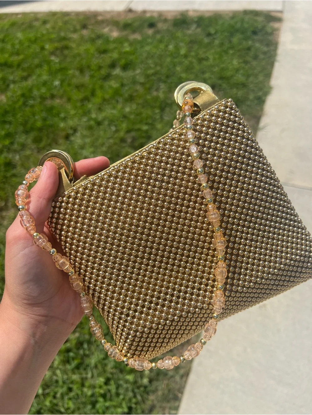 N/A out beaded